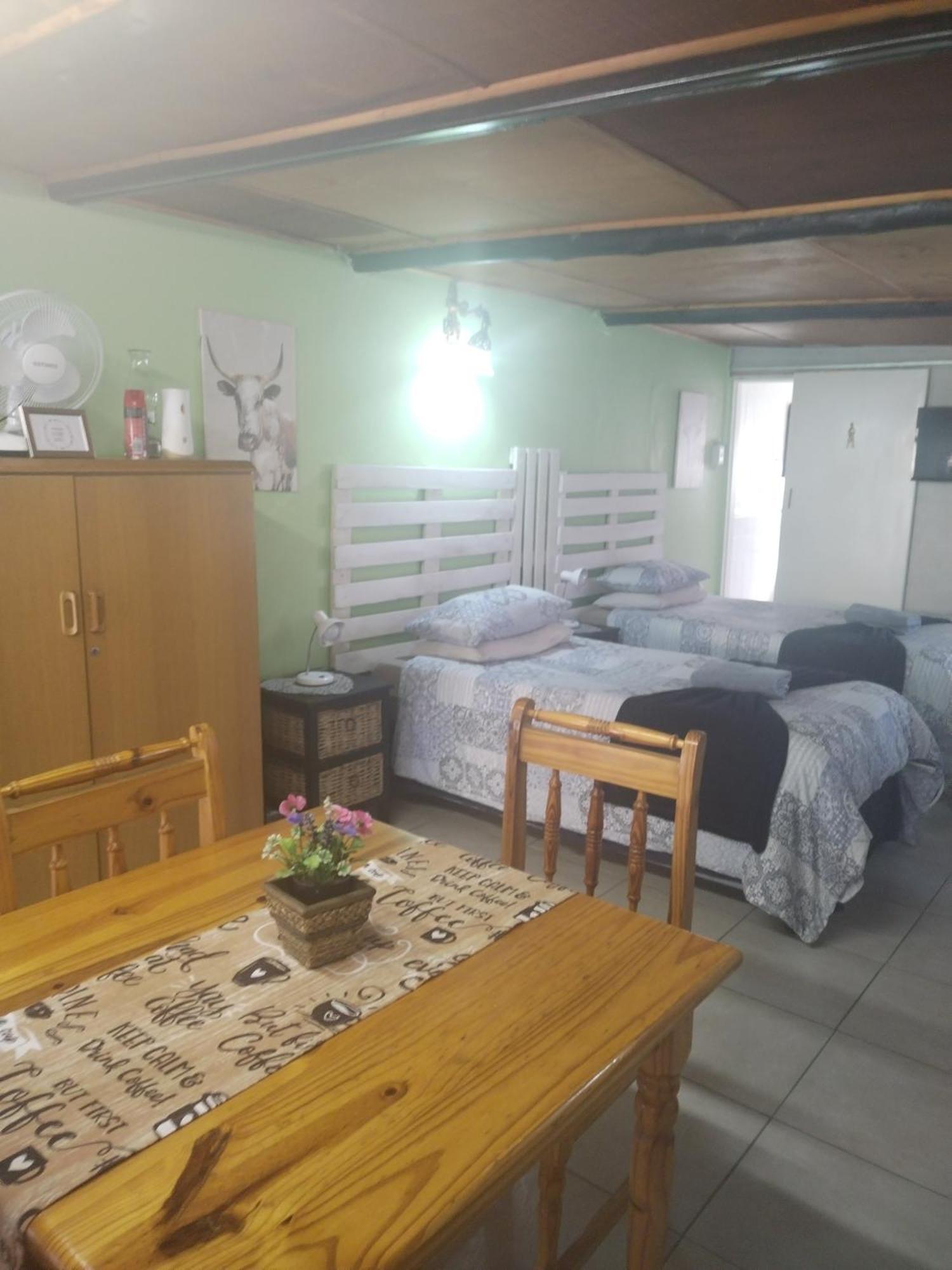 Two Palms Guesthouse Kakamas Экстерьер фото